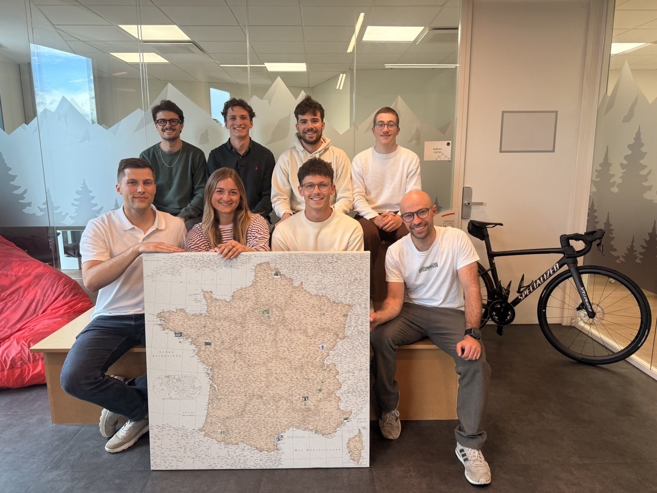L’équipe ByCommute réunie dans ses bureaux à Grenoble