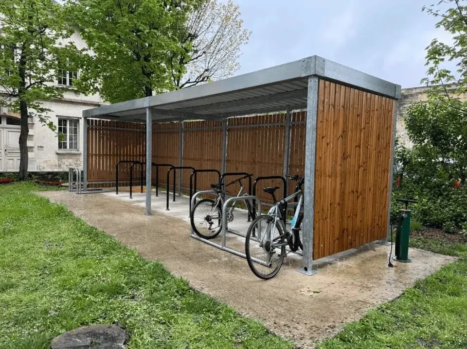 abri vélo bois sur mesure conception personnalisée collectivité