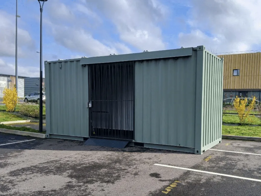 lapiaz fermé RAL 7016 (2).webp