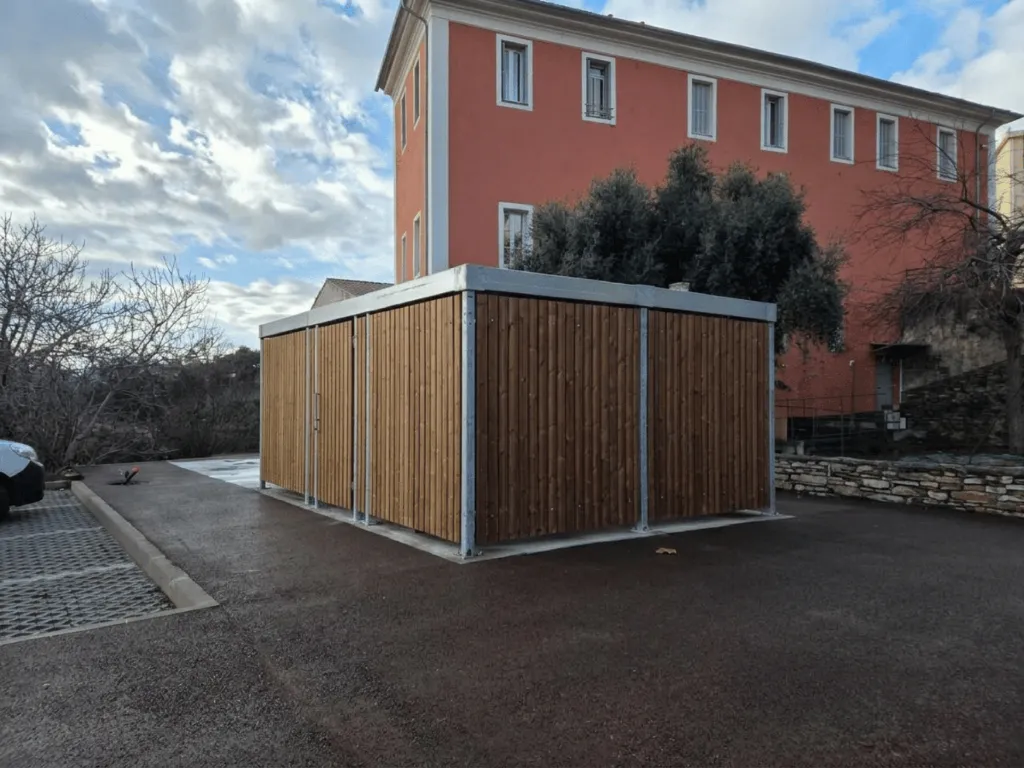 bosquet fermé à Bastia.webp