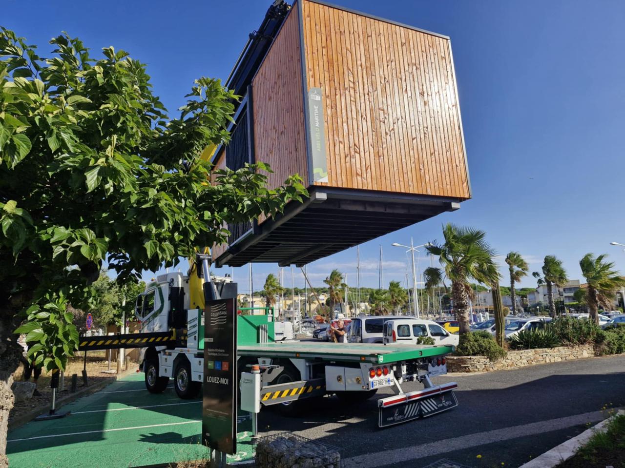 ByCommute installs a Maritime bike shelter in Gruissan